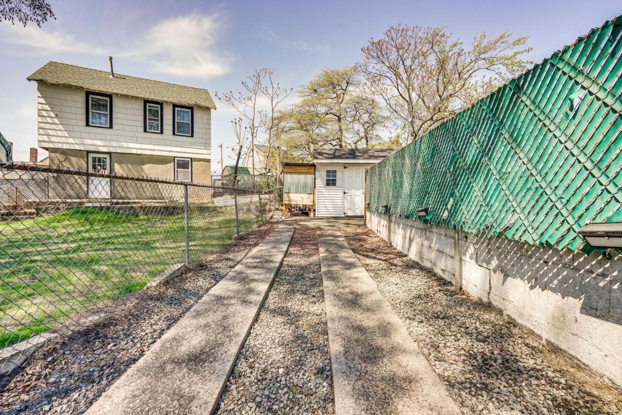 New Jersey Abode - Near Theme Parks, Walk To Beach Keansburg Bagian luar foto